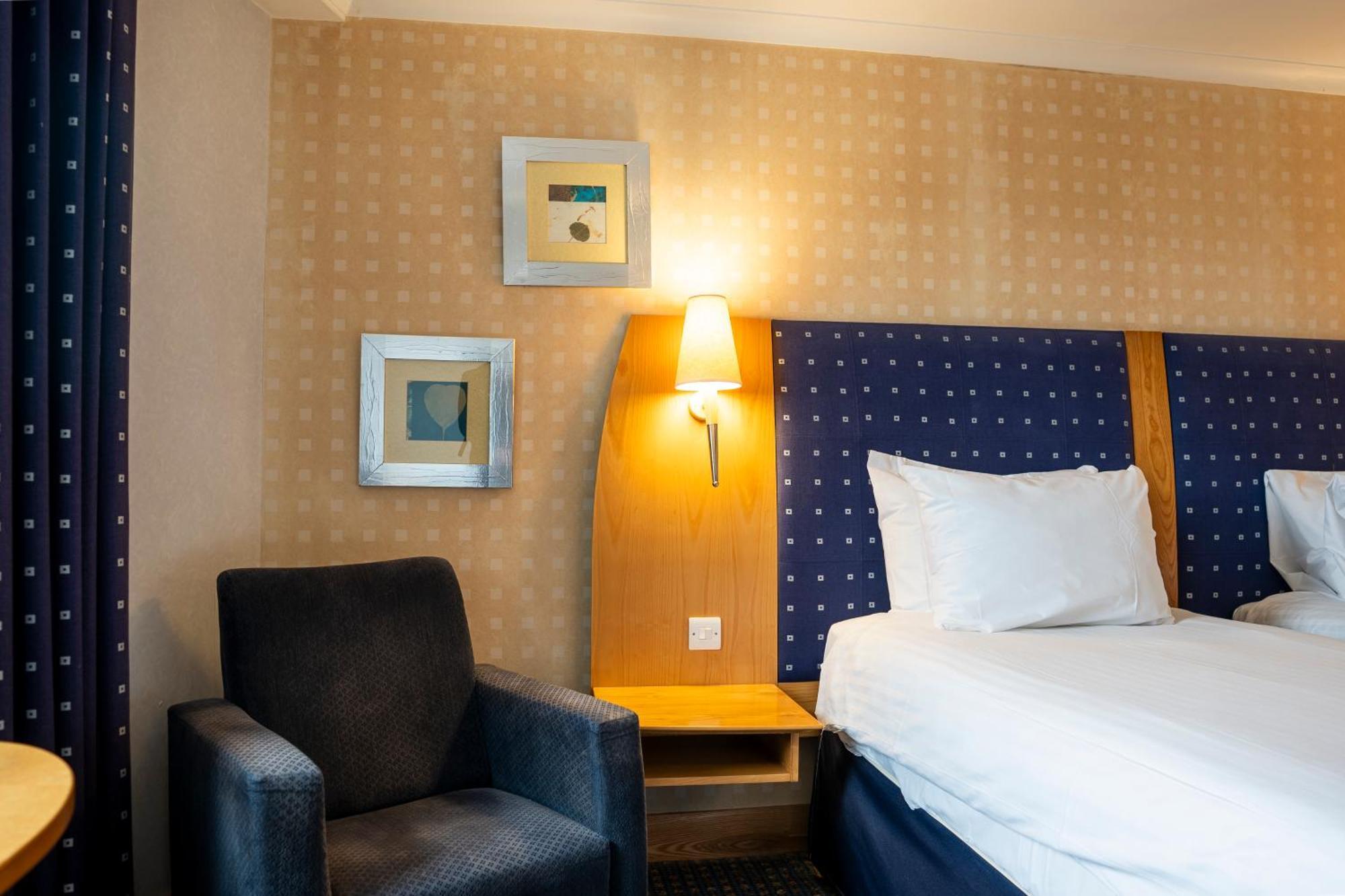 The Bolton Stadium Hotel, A Member Of Radisson Individuals Eksteriør billede