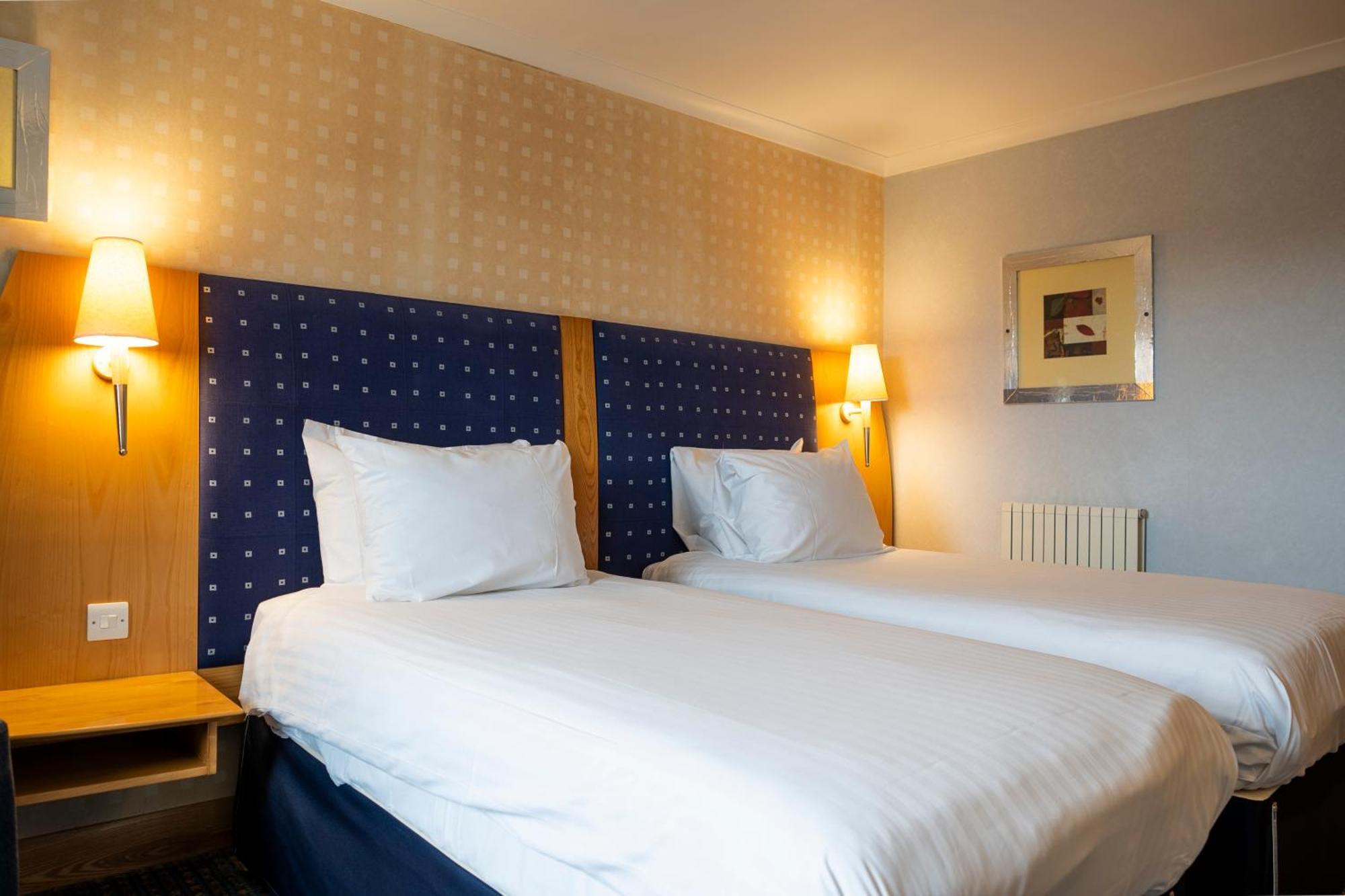 The Bolton Stadium Hotel, A Member Of Radisson Individuals Eksteriør billede