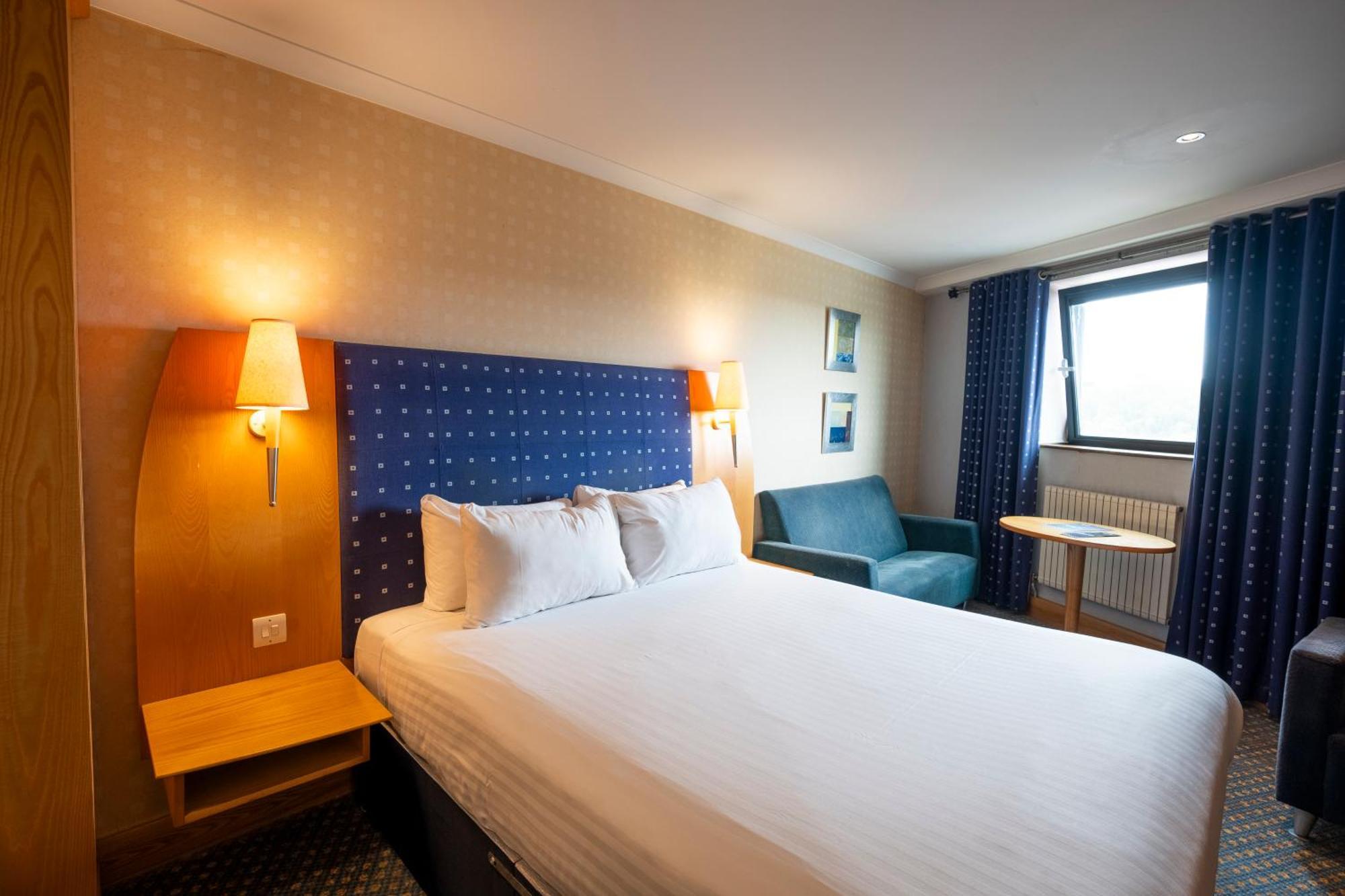 The Bolton Stadium Hotel, A Member Of Radisson Individuals Eksteriør billede
