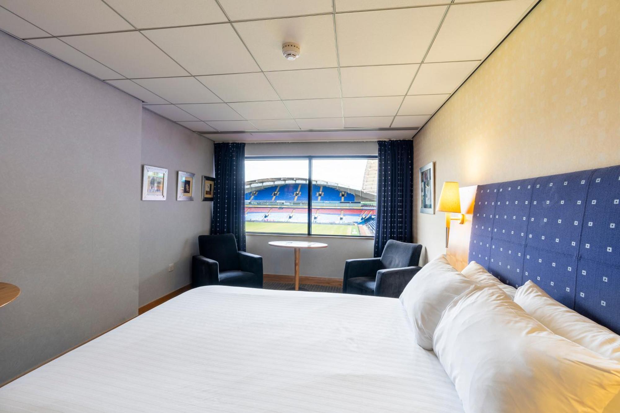 The Bolton Stadium Hotel, A Member Of Radisson Individuals Eksteriør billede