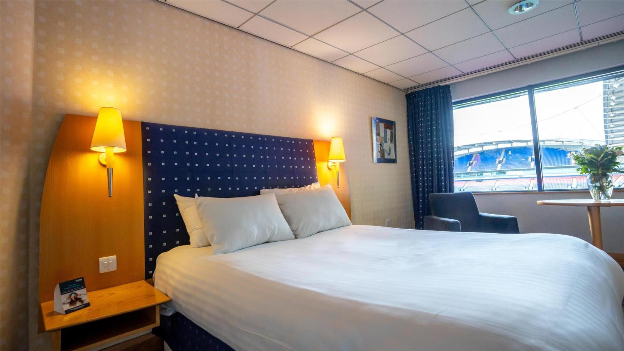The Bolton Stadium Hotel, A Member Of Radisson Individuals Eksteriør billede